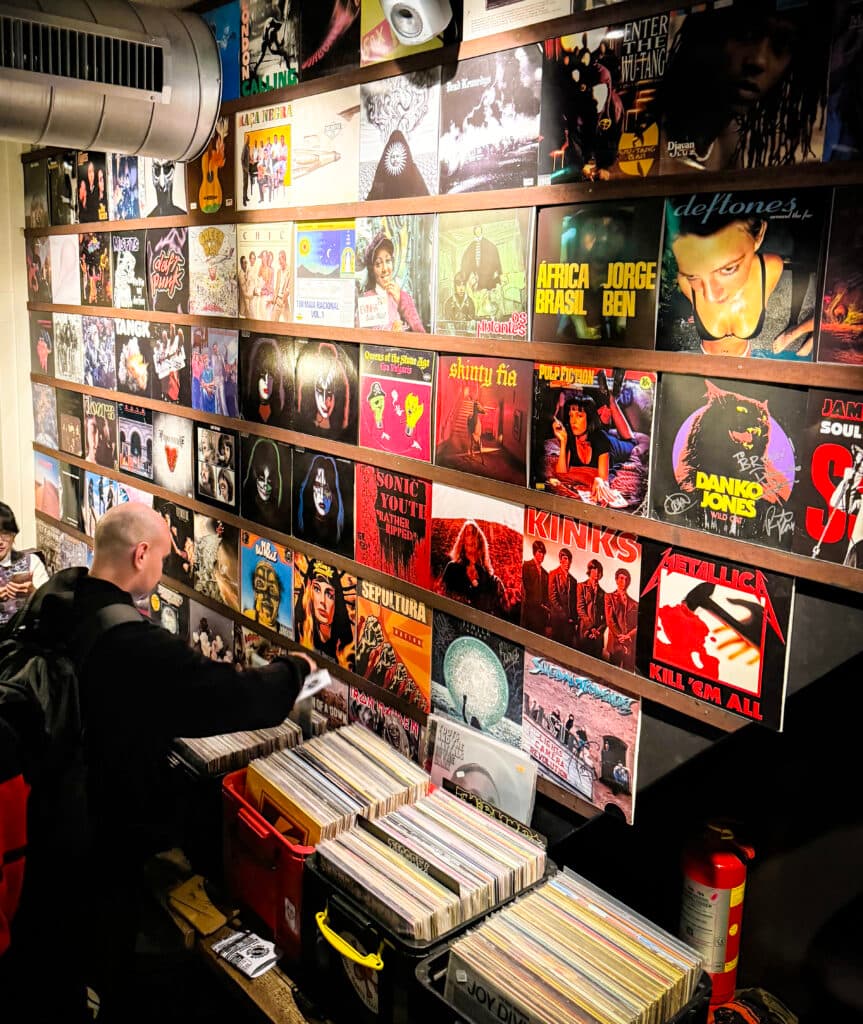 AMSTERDAM VINYL CLUB