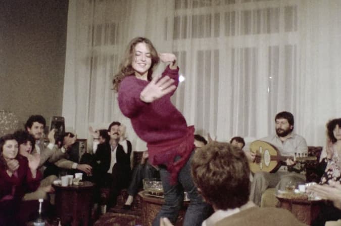 MOONS OF CAVIA | Documenting Absence: De toekomst is failliet + Do You Love Me + VHS Jam Session