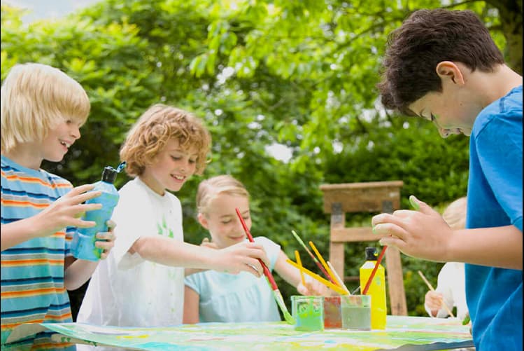 Children's Summer Garden Painting Workshop at Treehouse NDSM